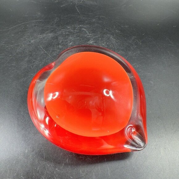 Hand Blown Red Heart Glass Paperweight Figurine Cased Heavy Glass Figure VTG - Picture 15 of 16